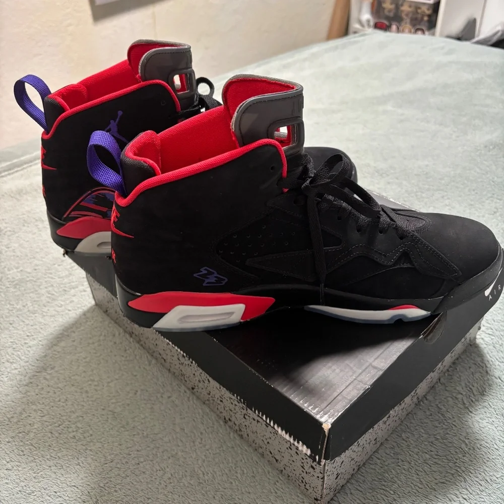 Jordan MVP 678 Raptors, Size 11.5 Men's - Picture 3 of 16